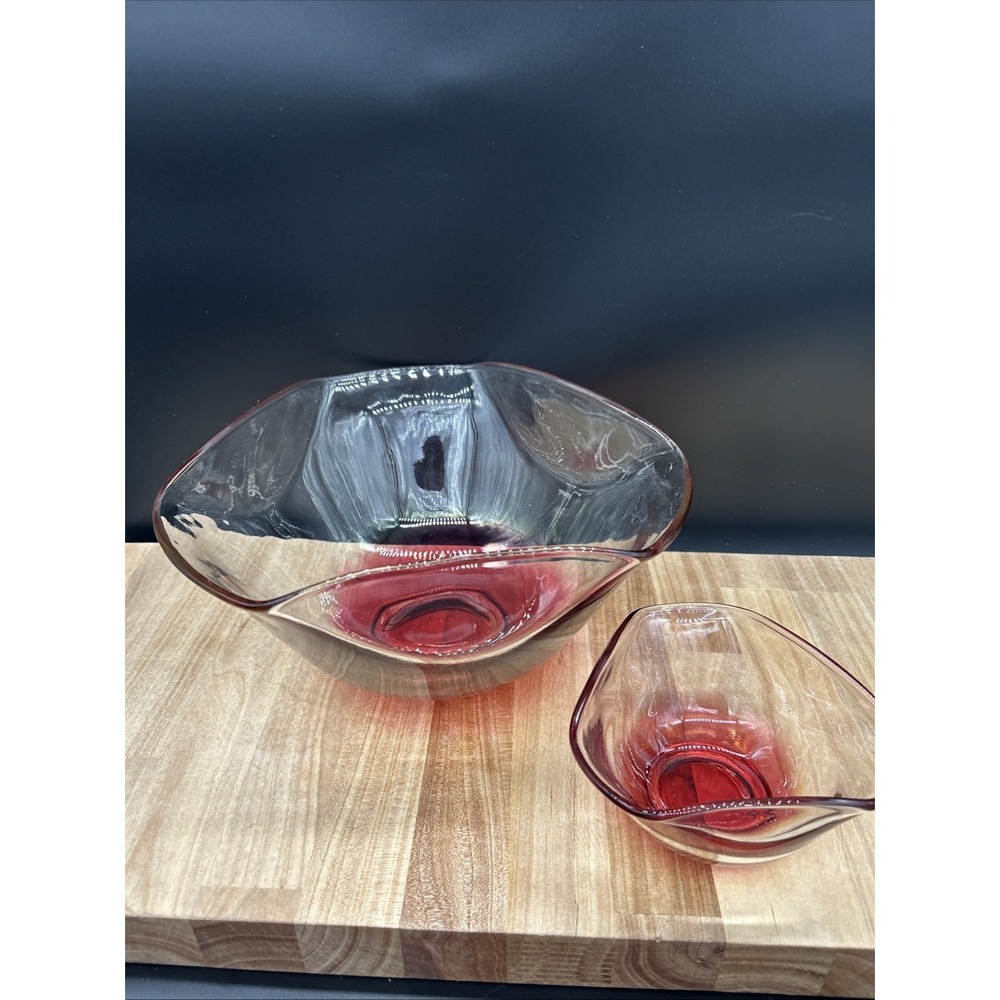 Vintage MCM Indiana Glass Pink/Red Ombre Chip & Dip Bowl Set